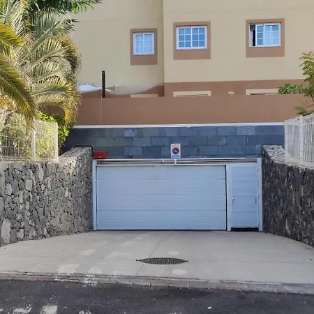 Heated Pool,parking,air,wifi Apartamento Palm-mar