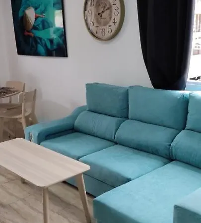 Heated Pool,parking,air,wifi * بالم مار