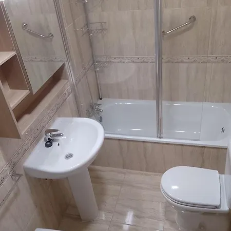 Heated Pool,parking,air,wifi Apartamento *