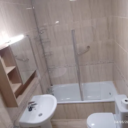 Heated Pool,parking,air,wifi Apartamento