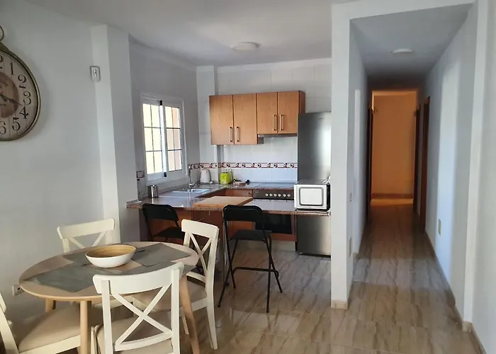 Heated Pool,parking,air,wifi Apartment *