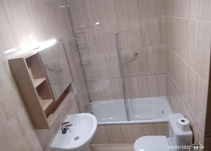 Heated Pool,parking,air,wifi Apartment
